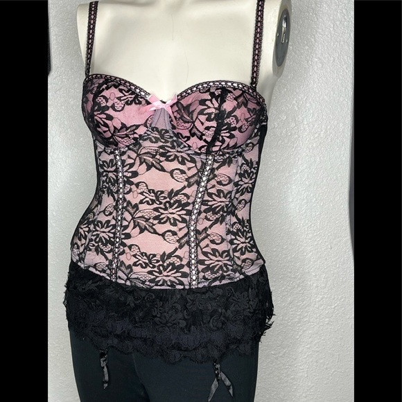 Seven’Till Midnight Corset - Picture 2 of 11